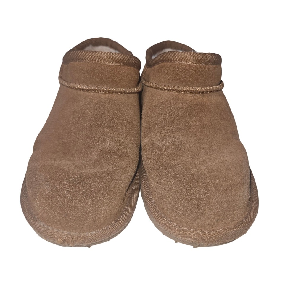 UGG Classic Slipper Kids Size 13 Chestnut Suede Sheepskin Fur Lined Slip On